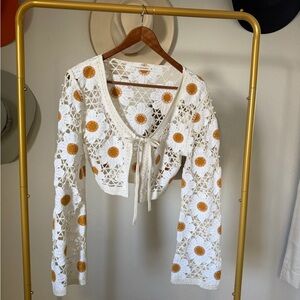 Moon & Madison White Crochet Daisy Tie-Front Top with Mustard Centers